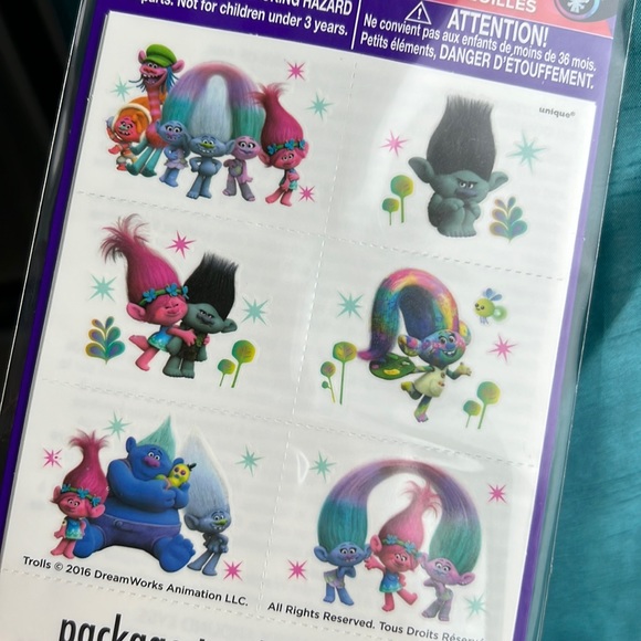 24 pcs Trolls Temporary Tattoos - Picture 2 of 9